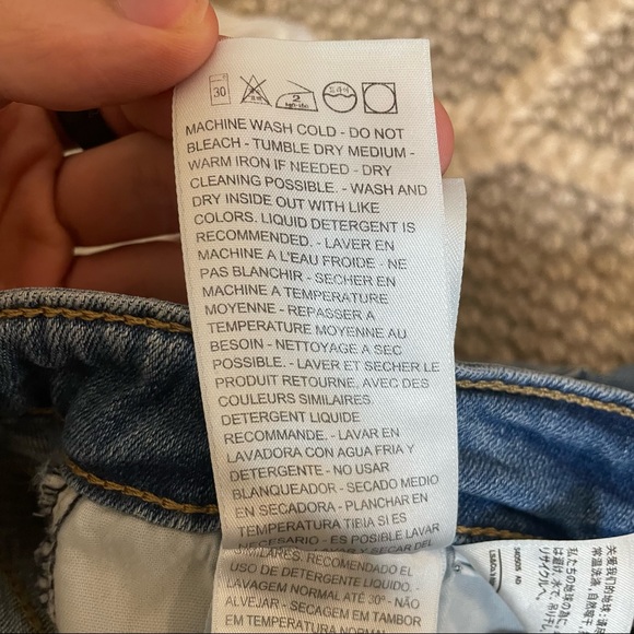 NWT! LEVI STRAUSS 721 High Rise Ripped Raw Hem Skinny Jeans - Size 27 - Picture 14 of 16